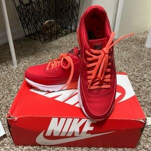 Women’s Nikes